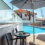 Blue Star Ξενοδοχείο με διαμερίσματα 4*
