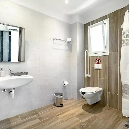 Blue Star Aparthotel