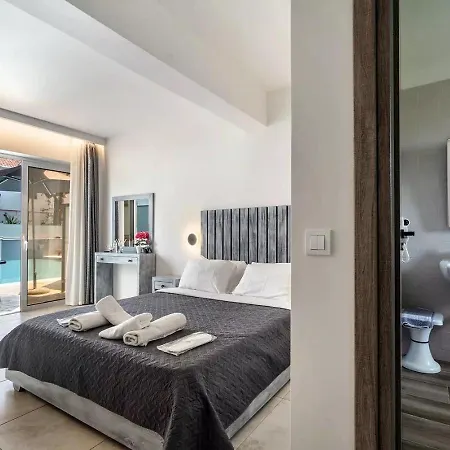 Blue Star Nydri (Lefkada)