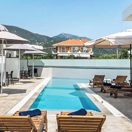 Lägenhetshotell Blue Star 4*