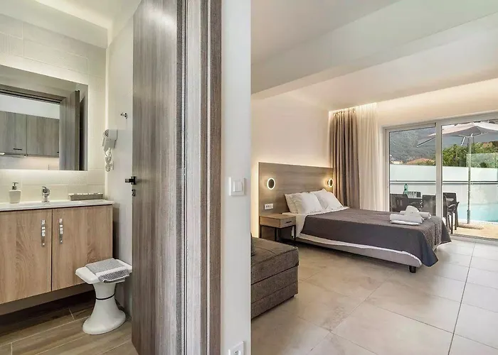 Blue Star Aparthotel Nydri (Lefkada)